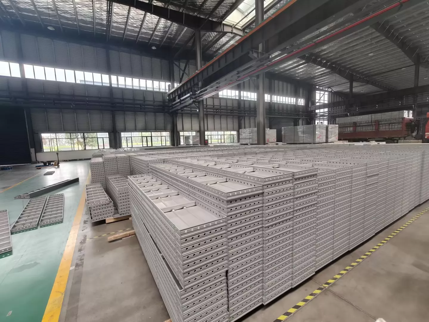 How to Distinguish the New and Refurbished Aluminum Formwork？